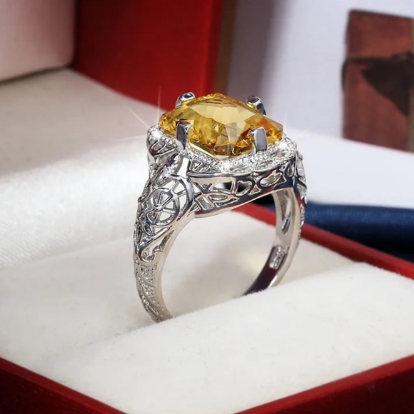 🎀925 Princess Cut Classin Citrine Ring - Picture 9 of 12